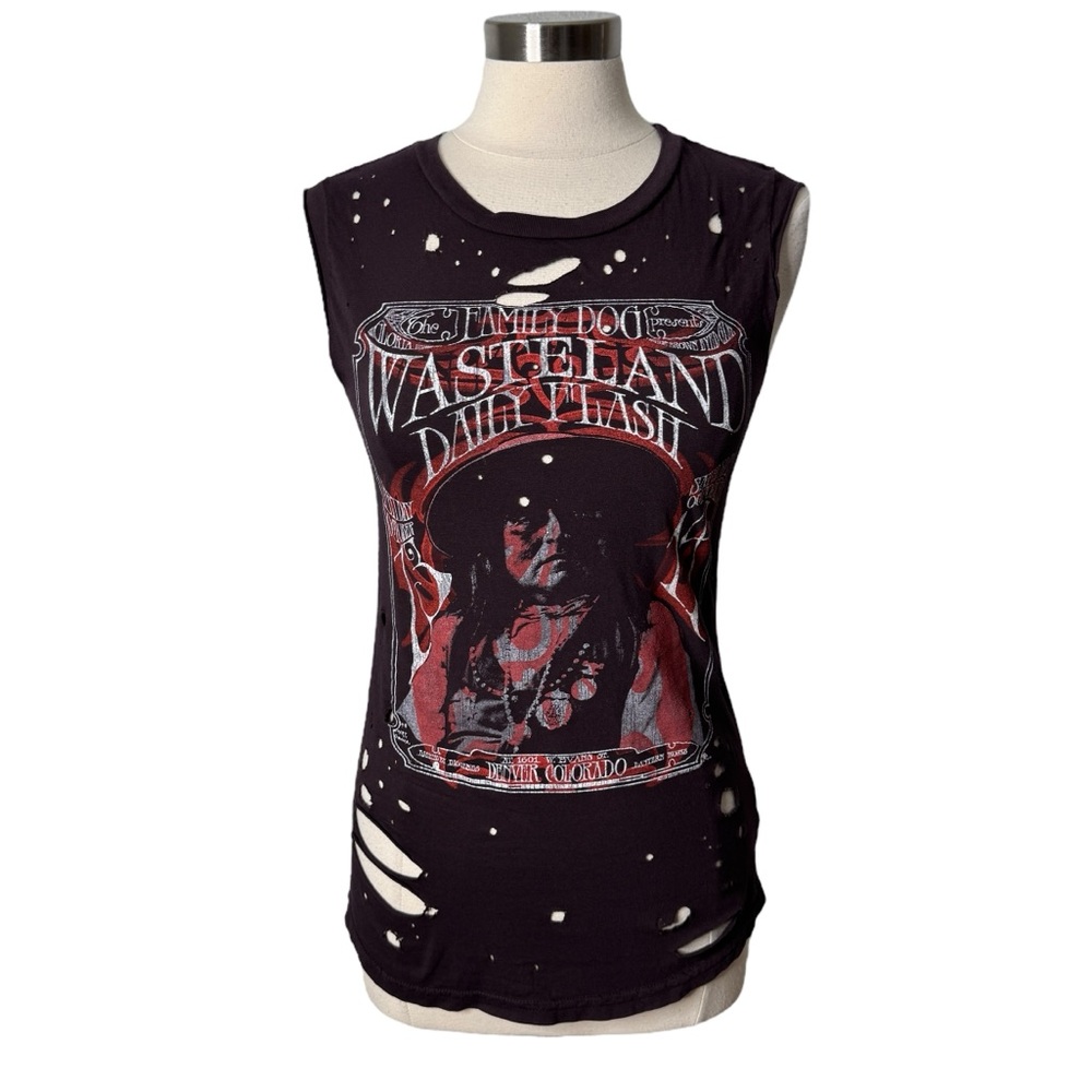 Chaser Distressed Family Dog Wasteland Denver Daily Flash Tank Top Size Medium